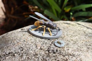 Insetti 3D stampati per studiare il mimetismo: predatori e limiti evolutivi